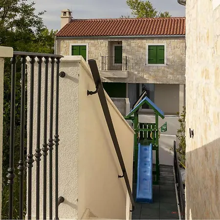 Hébergement de vacances Magnifique Maison à Privlaka (Zadar)